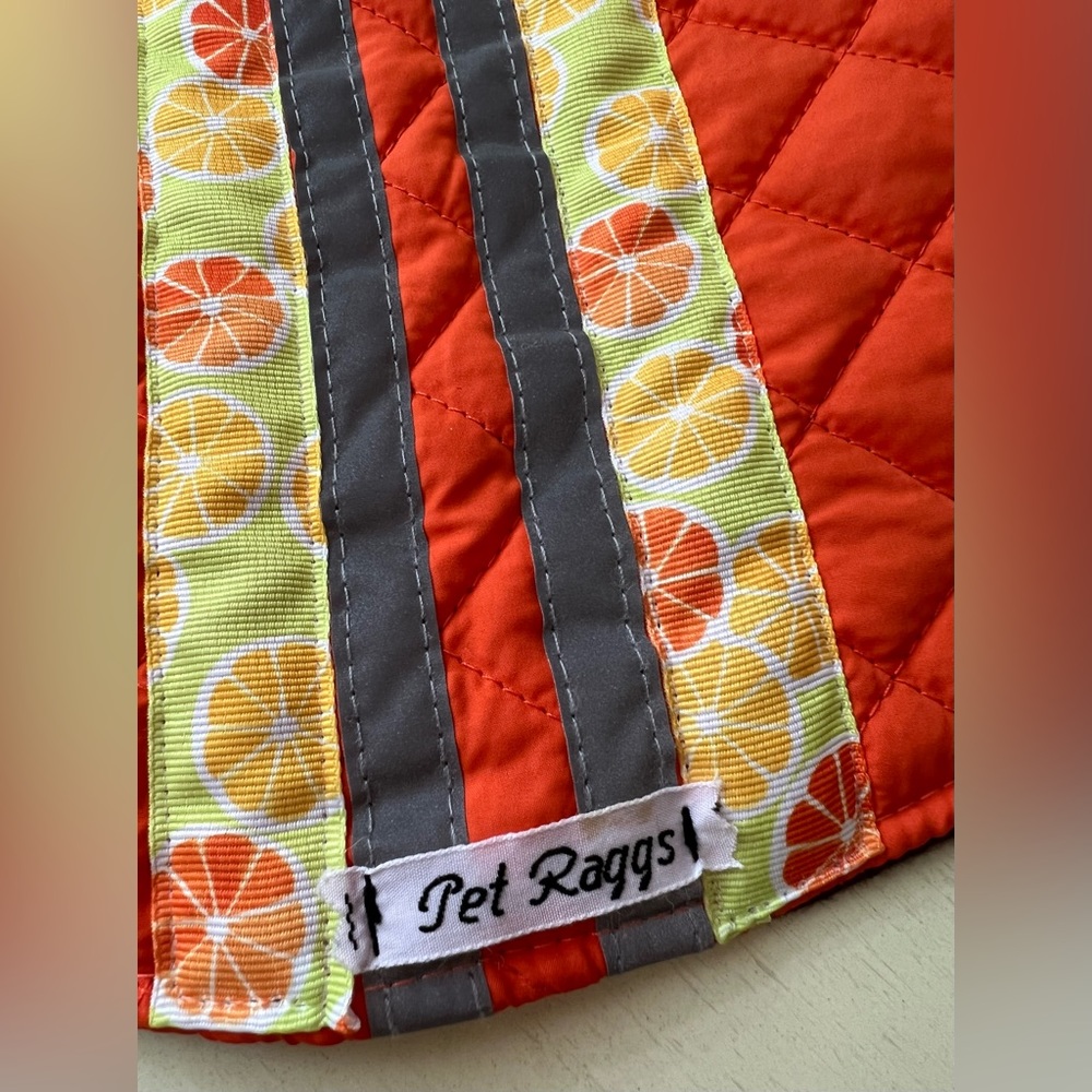 Designer Quilted Jacket - Picture 7 of 7